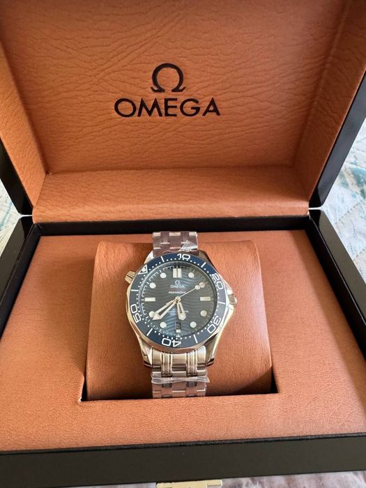 Луксозен часовник на Omega
