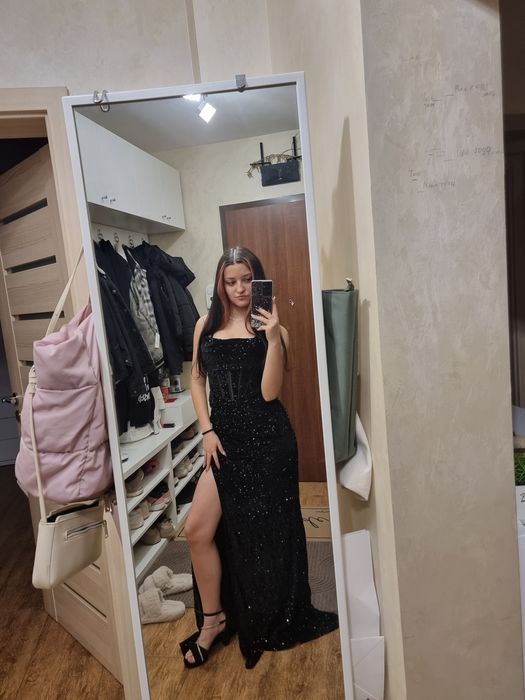 Rochie lunga evenimente