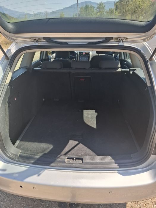 Vând sau schimb Golf 5