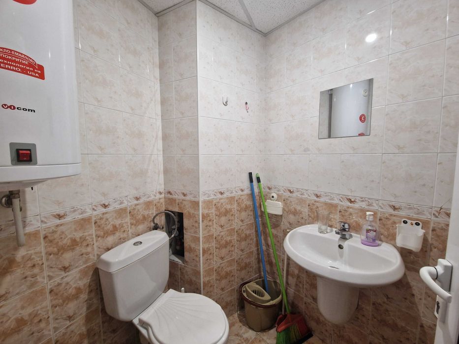 Продава се Офис в Благоевград, Идеален център - 45 кв.м за 1178 €/кв.м - Снимка #2