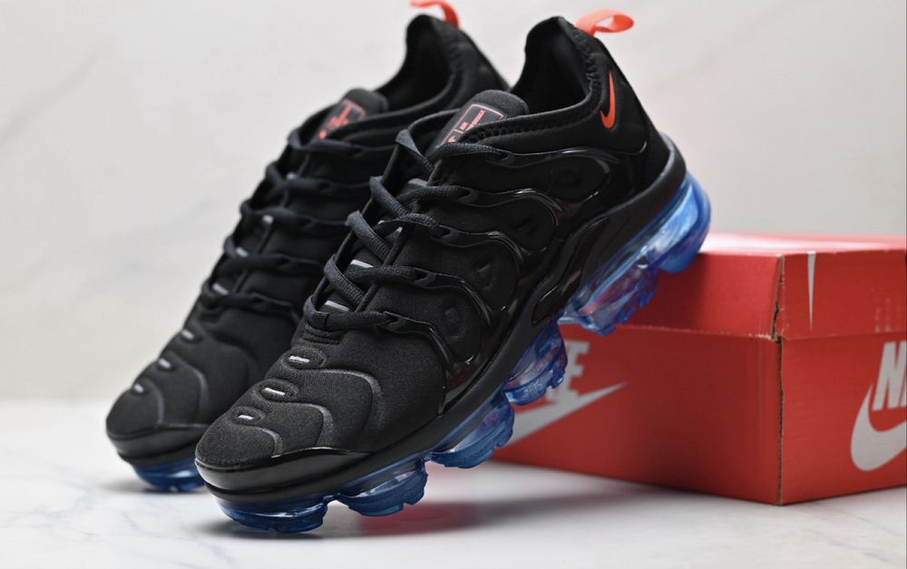 Nike Vapormax plus