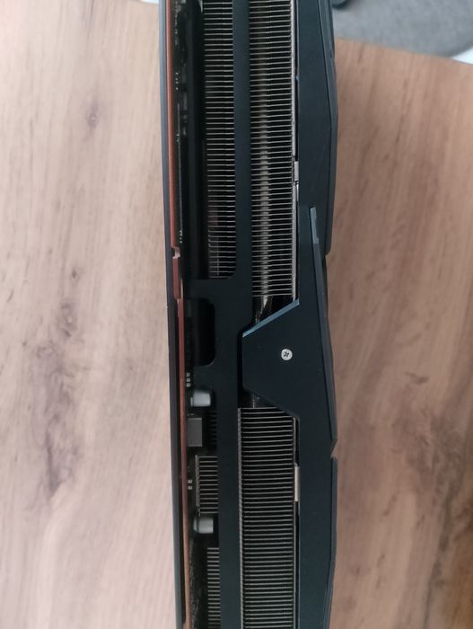 Asus ROG-STRIX-RX5700XT-O8G-GAMING видеокарта