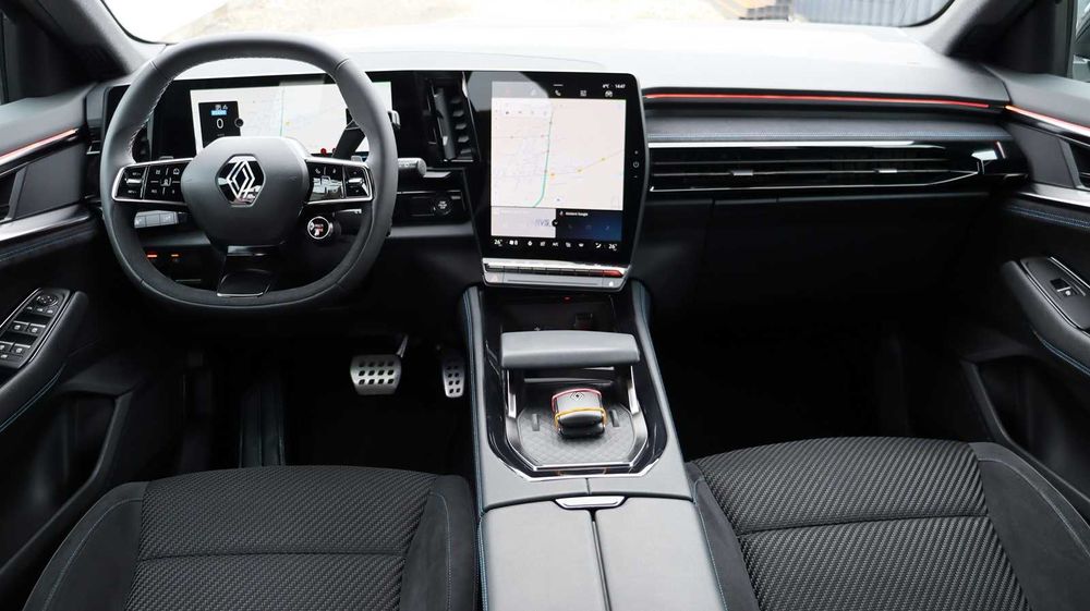 Renault Austral / 2023 / 200 CP / Hibrid / Espirit Alpine / Pano/LED/