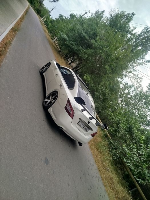 Nissan maxima Amerika