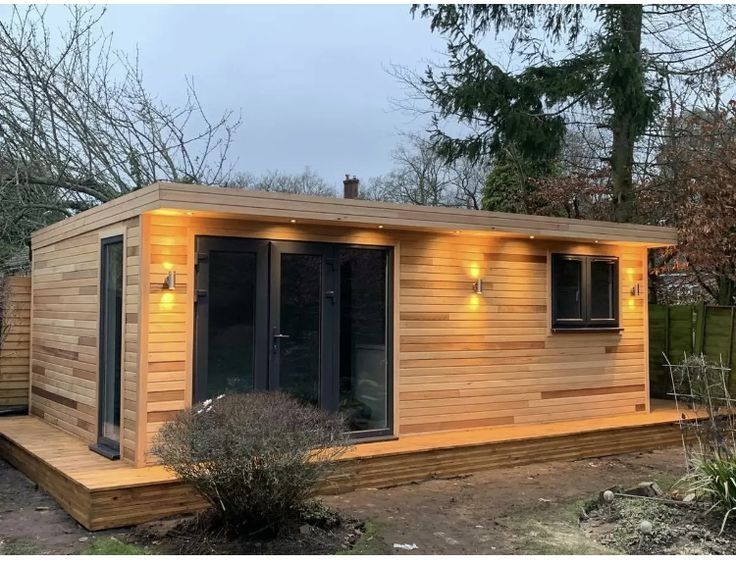 Vând foișor din lemn
-foișoare la comanda
-pergole modele moder