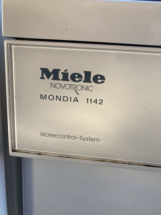 Пералня Miele Novotronic Mondia 1142