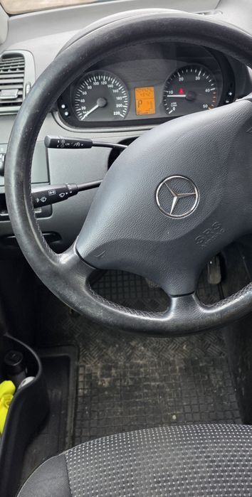 Mercedes Vito 113 Cdi 8+1 locuri 2011