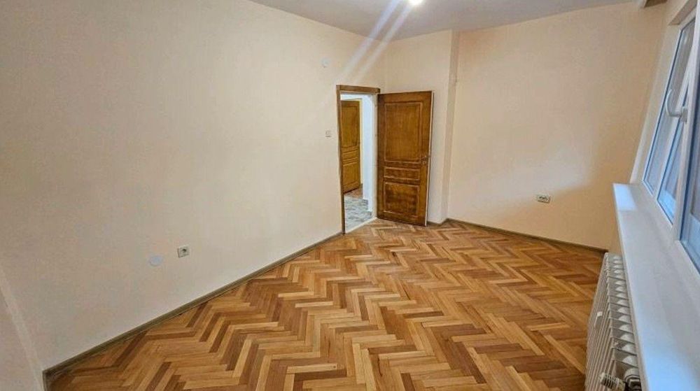 Двустаен апартамент под наем в ж.к. Иван Вазов, 2215455