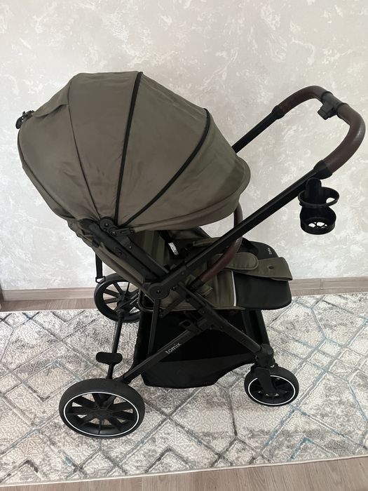 Прогулочная коляска TOMIX Kelly всесезонная