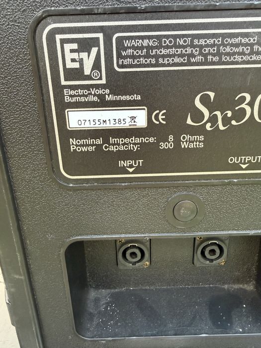 BOXE Electrovoice SX300 /nu Dynacord