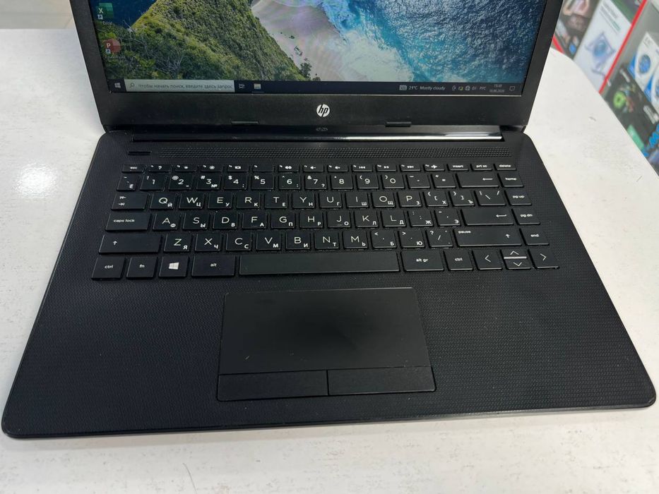 HP office noutbuk AMD A9-9425 Radeon 8/128 ssd holati ideal