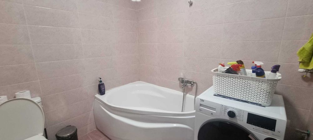 Studio cochet, mobilat complet, in Militari Residence, caut chiriaș simpatic pe termen lung