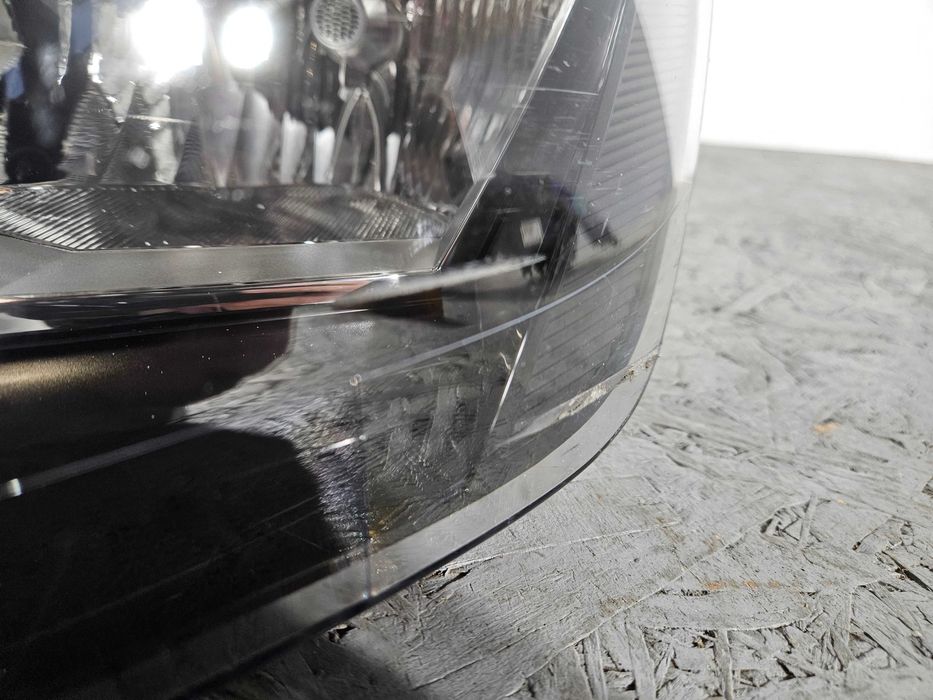 Оригинален Ляв фар VW POLO Фолксваген Поло 2017- 2022