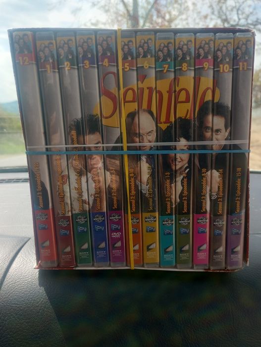 Vând colecție completă DVD Seinfeld