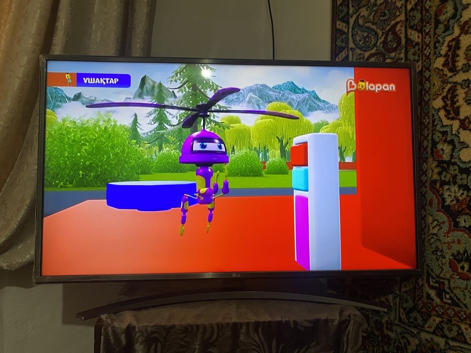 Телевизор LG 43UN81006LB 109 см черный