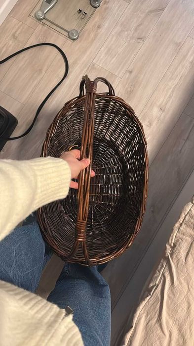 Корзина плетенная