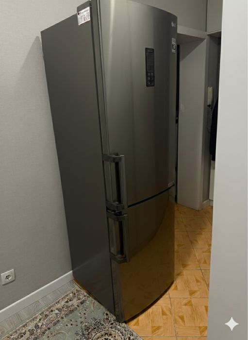LG   холодильник