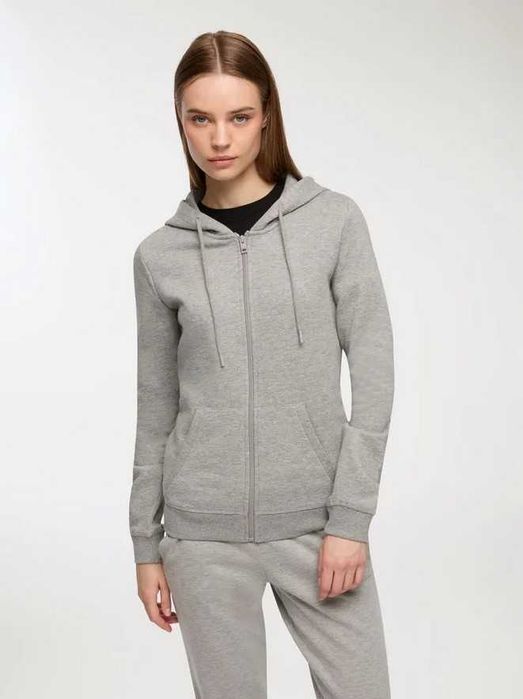 Новая женская толстовка Terranova (с биркой)