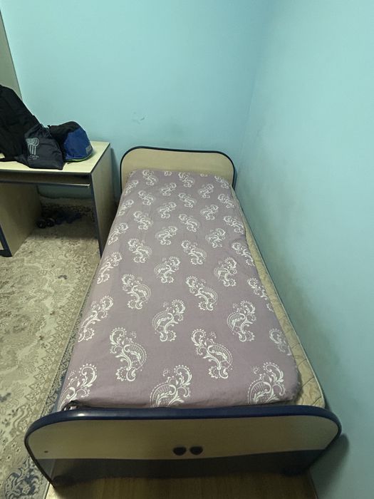 Кровать односпальный