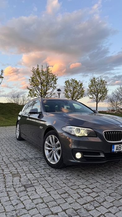 BMW Seria 5 HUD / piele maro  / panoramic  / Istoric complet BMW