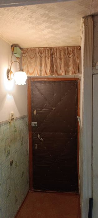 Продаётся 2-х комнатноя квартира