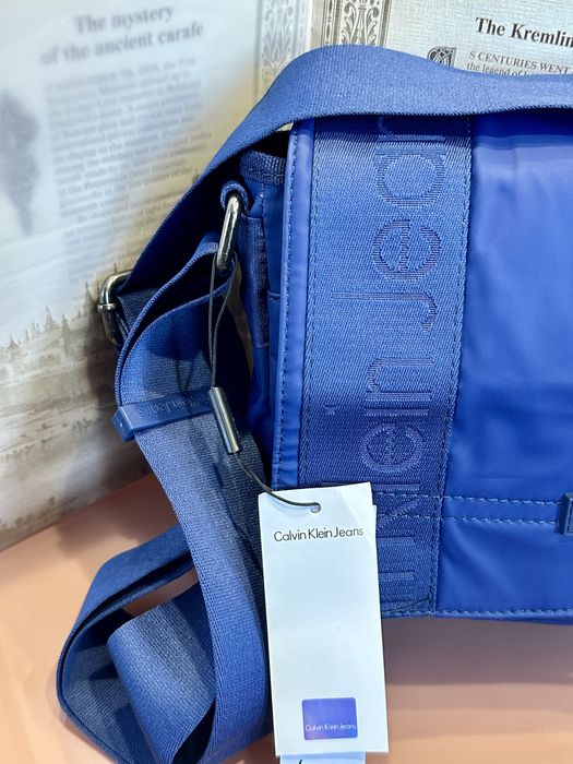 Calvi Klei Blue мъжка чанта промазка намлена до Изчерпване