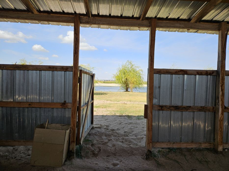 Продам контейнера.