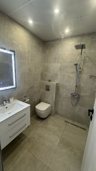 Дава се под наем Двустаен апартамент в Асеновград - 62 кв.м за 459 € - Снимка #6