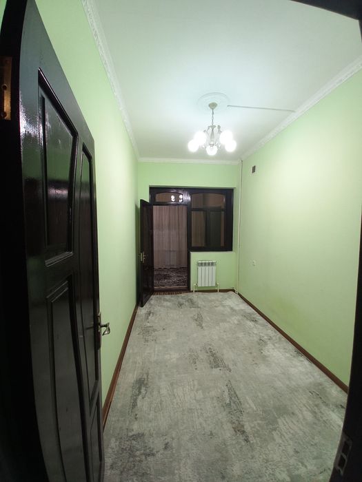 Новастройка 3 хона 3 этаж Гагарина табака олдида.Агентство