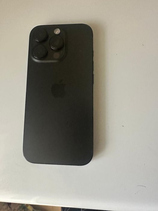 Iphone 16 pro 128.  Gb