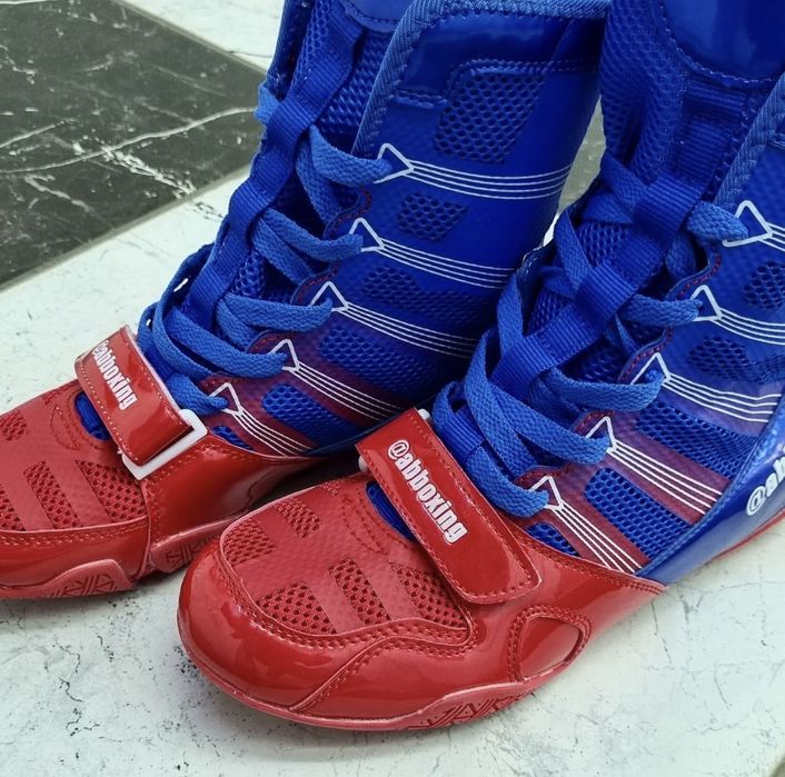 Боксерка,красный-синий