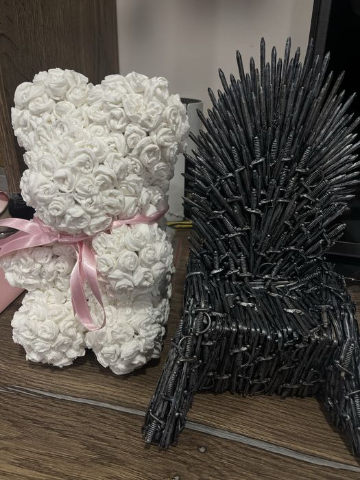 Миниатюра Iron Throne от “Игра на тронове” (Game of Thrones)