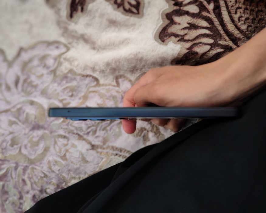 Продам телефон vivo Y19s