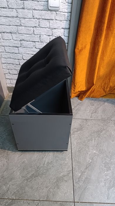 Пуфик.  37*37*42