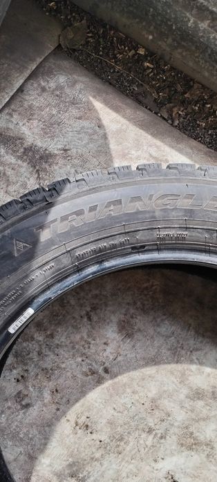 Продам зимние шины