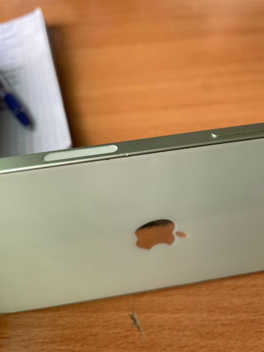 Айфон 12  тенге тыо…..