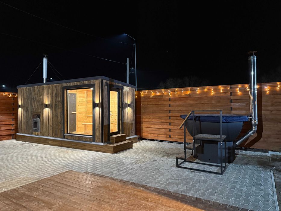 Дом в стиле A-frame (приватная територия)