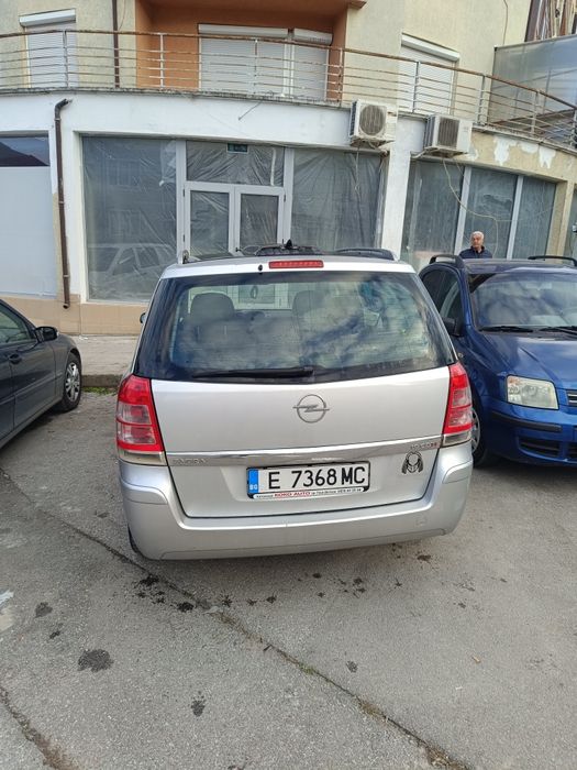 Опел Зафира Б 2005г.