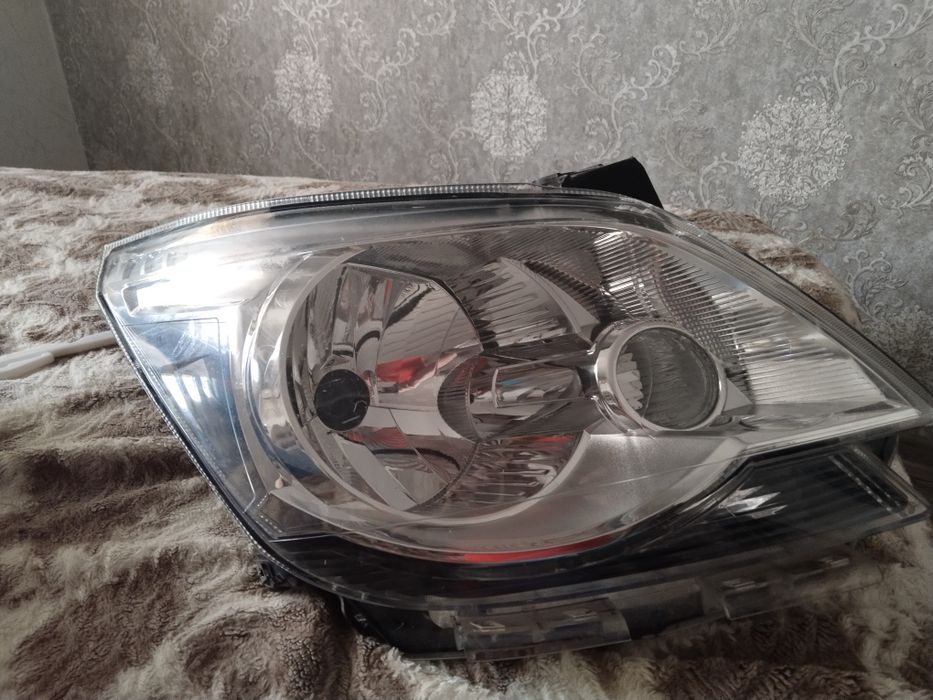 Фара на шевролет кобальт