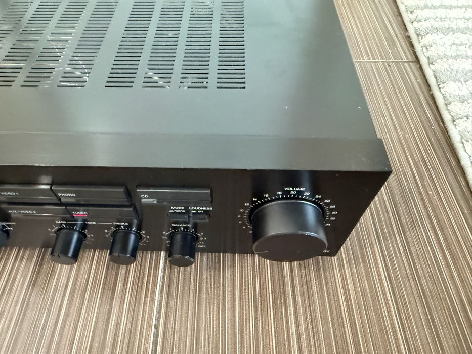 Denon PMA-500v Стерео усилвател