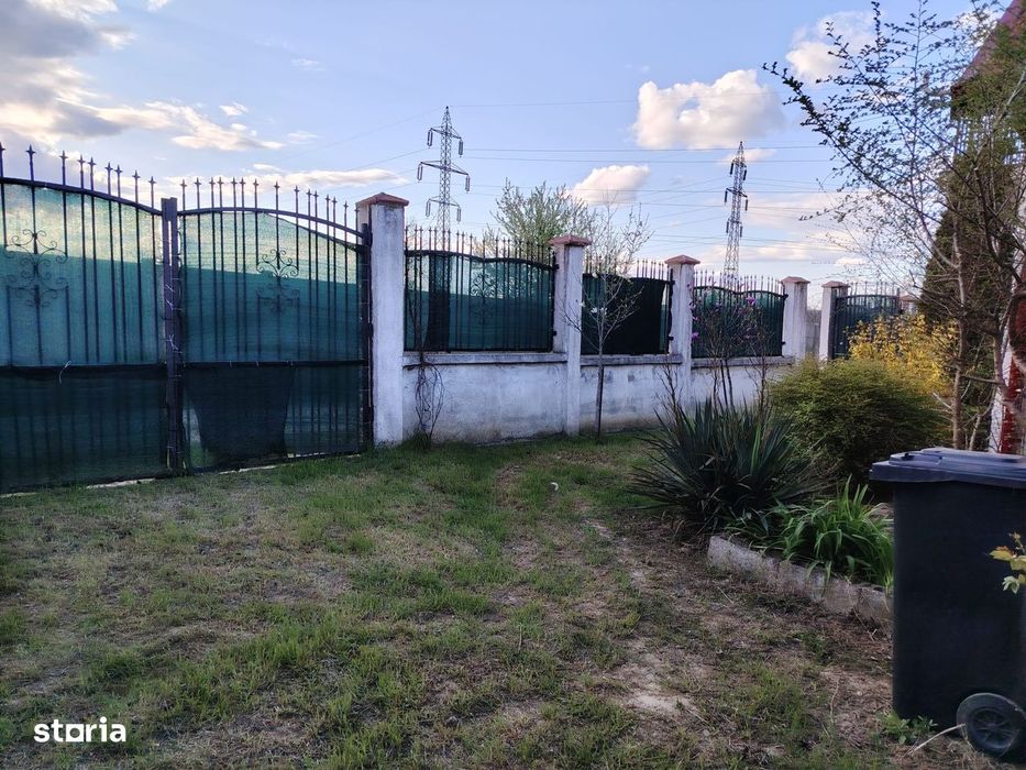 Casă cu 4 camere, 300mp teren Albesti_Simnicu de Sus