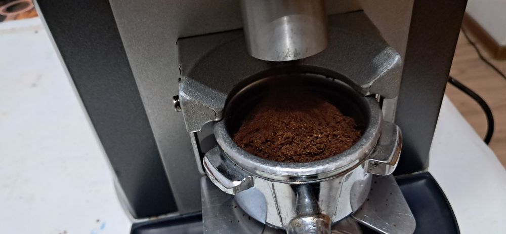 Risnita cafea cu citeva accesori