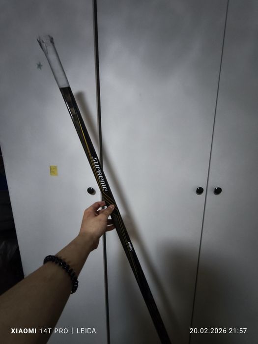 Продам клюшку баур