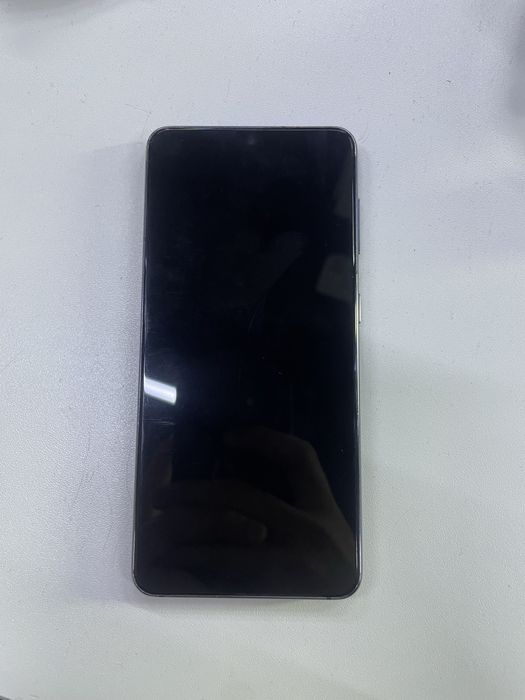 Про дам телефон Samsung s21