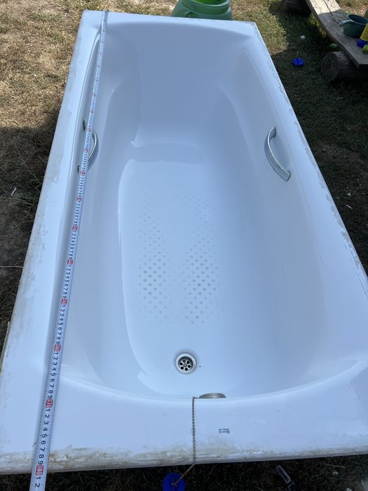 Продам ванну акрил