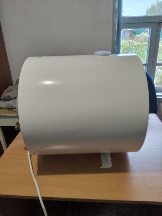 Продам обогреватель воды  AVA  новый