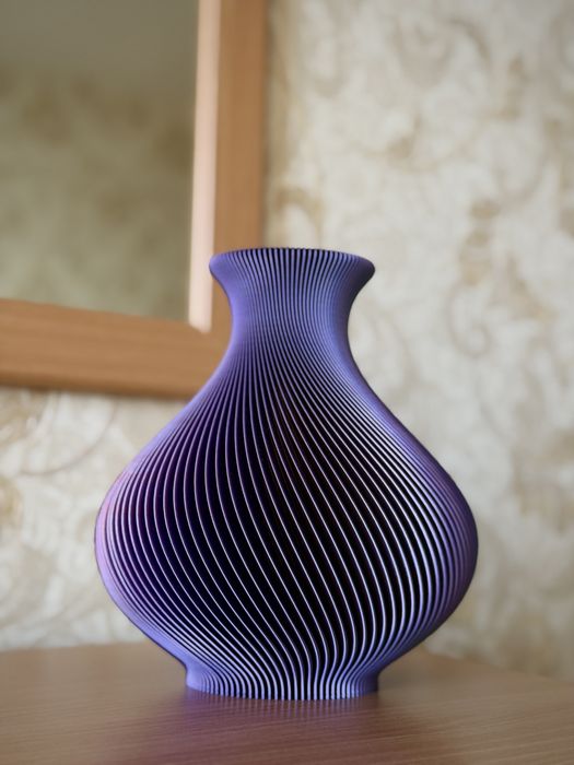 Продам декоративные вазы