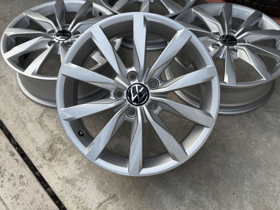 Jante originale VW Golf 6 7 R17 Dijon 5x112 5G0601025K 6J ET48