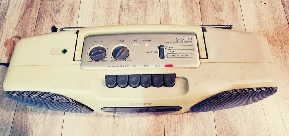 Radio casetofon boombox Sony retro vintage de colecție  anii 90