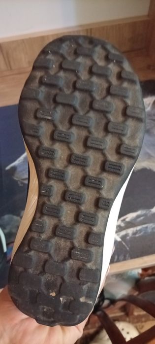 Ботинки слегка утеплённые, размер 33